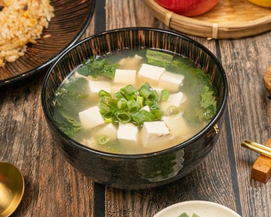 牛肉蛋炒飯 + 肉絲蛋炒飯  套餐 ( 附飲料 ) Egg Fried Rice ( Beef ), Egg Fried Rice ( Pork ),