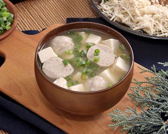 當熱情爆炒大叔碰上吸收日月精華的稻米, 炒出味覺新火花。